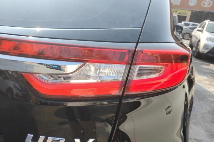 Used Honda UR-V 2017 240TURBO Two-Wheel Drive Classic Edition China VI