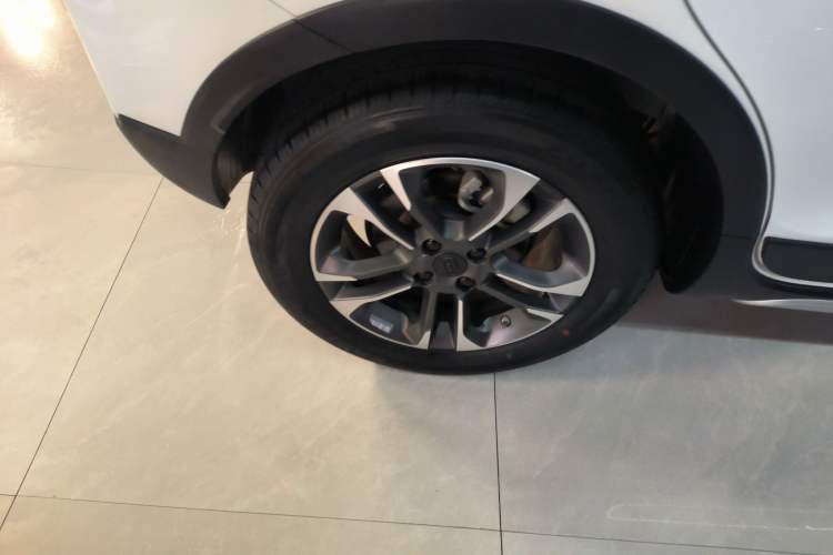 Used Geely Auto Vision X3 2017 1.5L Automatic Elite Model
