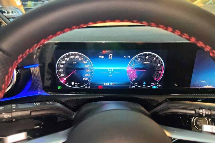 Used Mercedes-Benz A-Class 2025 A 200 L Fashion Model
