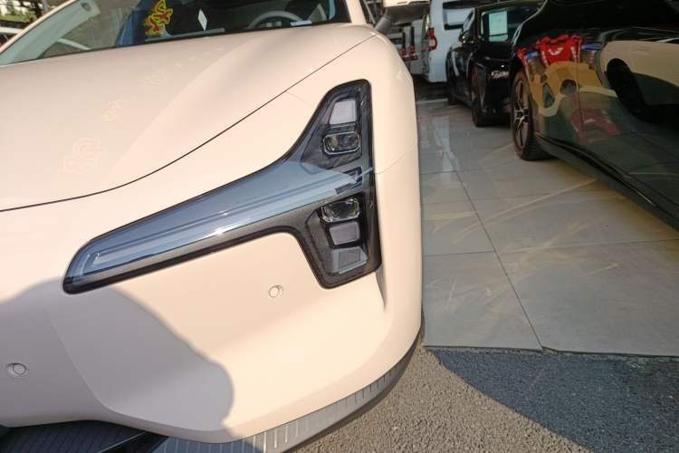 Used XPeng MONA M03 2025 620 Ultra-Long Range Plus
