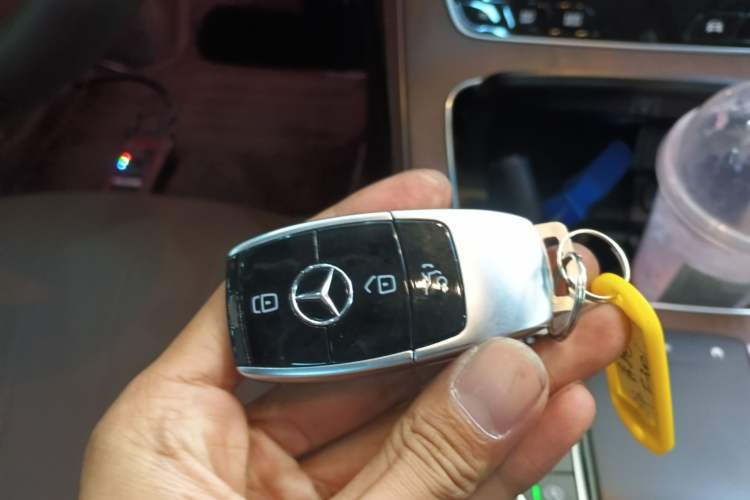 Used Mercedes-Benz E-Class 2023 Updated E 300 L Luxury Edition
