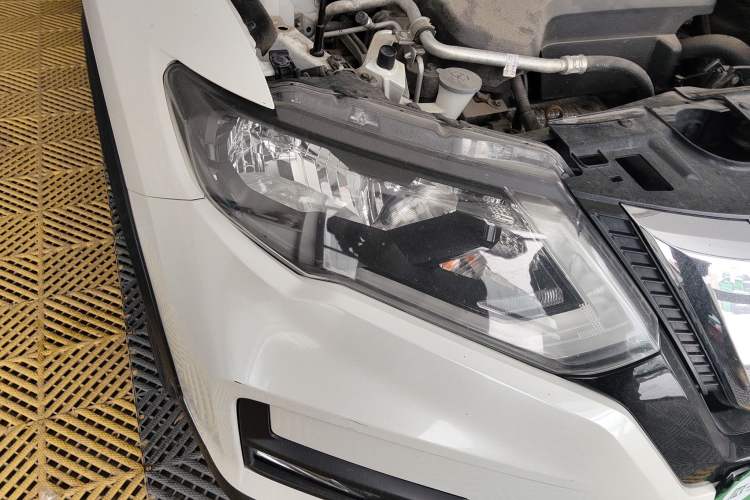 Used Nissan X-Trail 2017 2.5L CVT Luxury Edition 4WD
