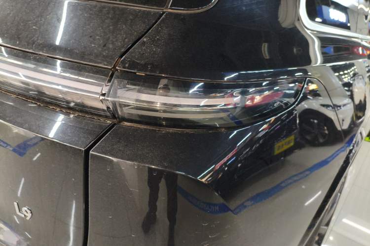 Used Li Auto L9 2022 Max model
