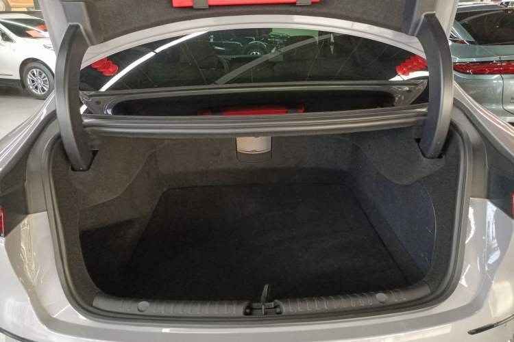 Used BYD Han 2025 EV Intelligent Driving Edition 701KM LiDAR Deluxe Model
