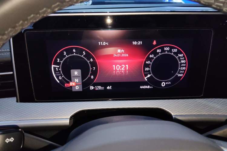 Used Volkswagen Talagon 2024 Facelifted 380TSI All-Wheel Drive R-Line Cruise Premium Edition
