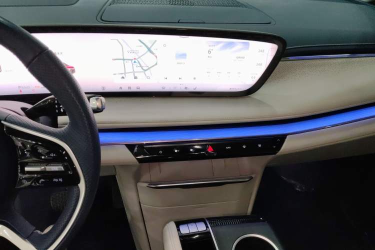 Used Buick GL8 New Energy 2024 Lu Zun Luxury Edition 6-Seater
