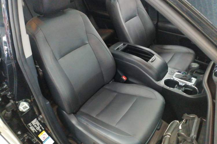 Used Toyota Highlander 2021 2.0T Four-Wheel Drive Prestige Version 7 Seats