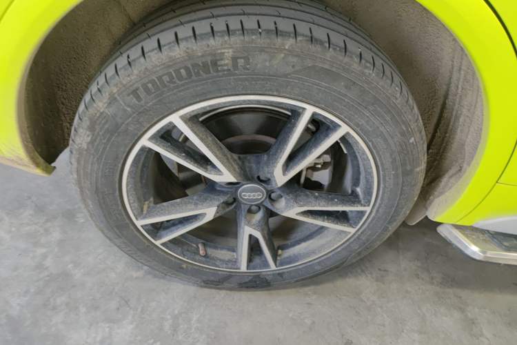 Used Audi Q5L 2021 40 TFSI Fashion Dynamic Model
