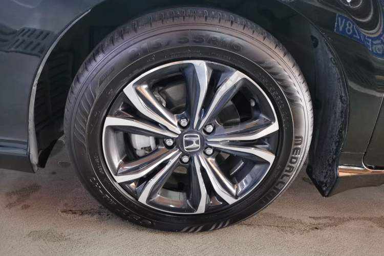 Used Honda Crider 2022 1.5L Rui Luxury Edition
