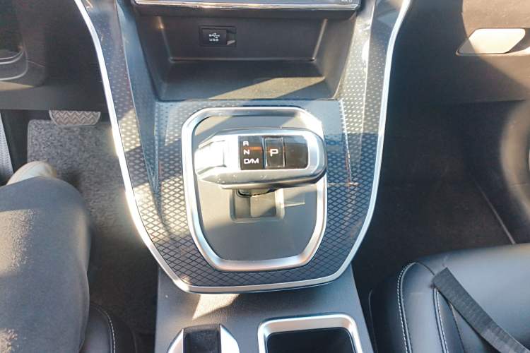 Used Haval M6 2021 PLUS 1.5T DCT Luxury Smart Connectivity Model