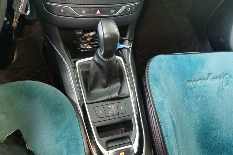 Used Peugeot 408 2014 1.8L Automatic Luxury Edition