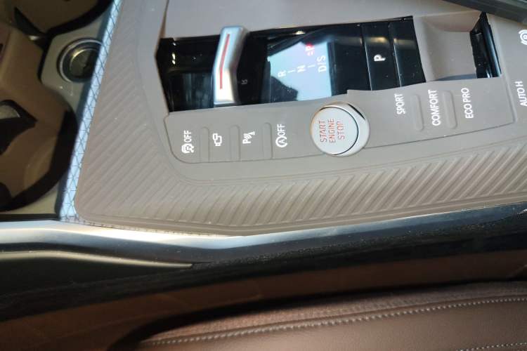 Used BMW 3 Series 2025 330Li M Sport Shadowline Package
