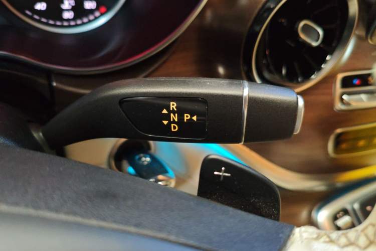 Used Mercedes-Benz V-Class 2021 V 260 L Long Wheelbase Prestige Edition
