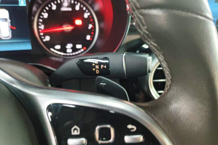 Used Mercedes-Benz GLC 2020 GLC 260 L 4MATIC Dynamic Model