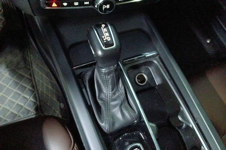 Used Volvo XC60 2020 T5 4x4 Zhiyi Luxury Edition