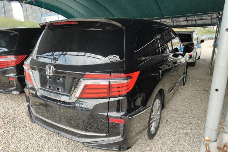 Used Honda Elysion 2016 2.4L Luxury Edition