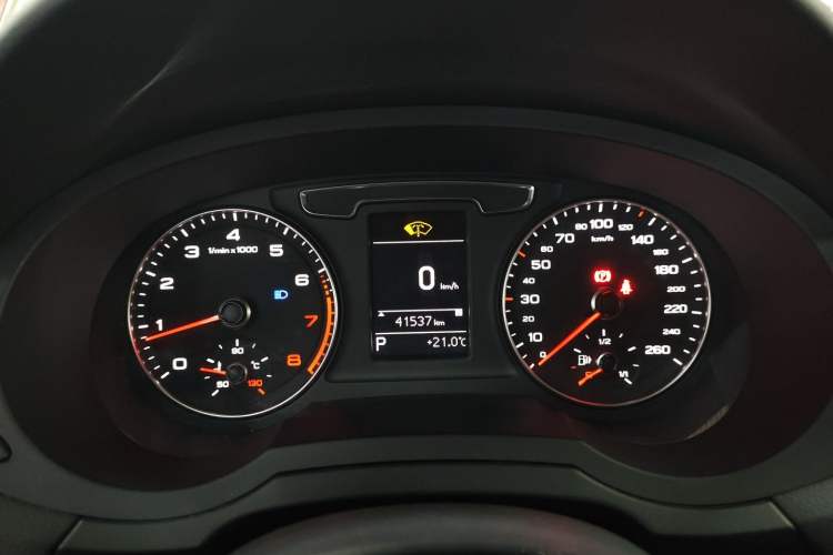 Used Audi Q3 2017 30 TFSI Fashion Model
