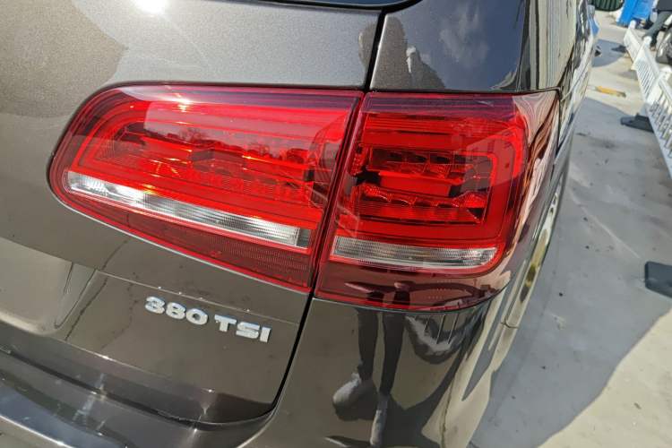 Used Volkswagen Sharan 2018 380TSI Comfort Edition 7-Seater