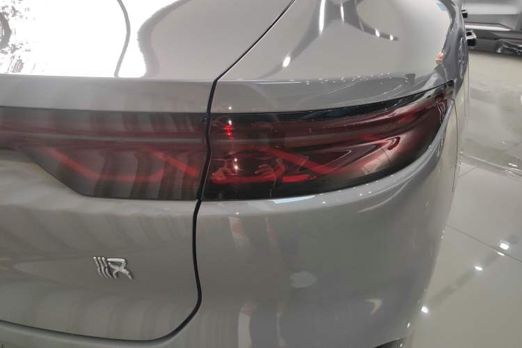 Used BYD Han 2025 EV with 701 km of Laser Radar-Enabled Intelligent Driving