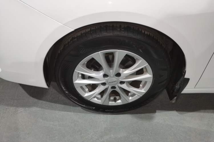 Used Roewe i5 2023 1.5L Manual Comfort Edition
