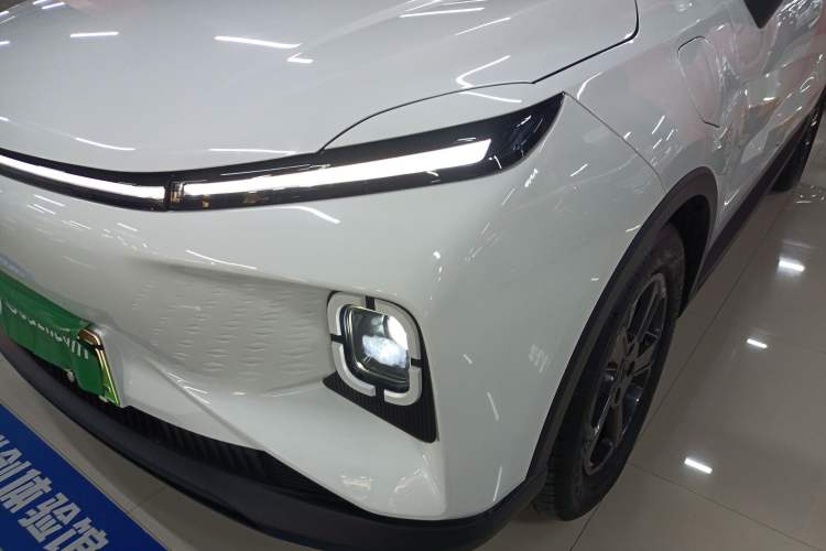 Used Geometry E Firefly 2023 320KM Cute & Handsome Tiger 5 Seats