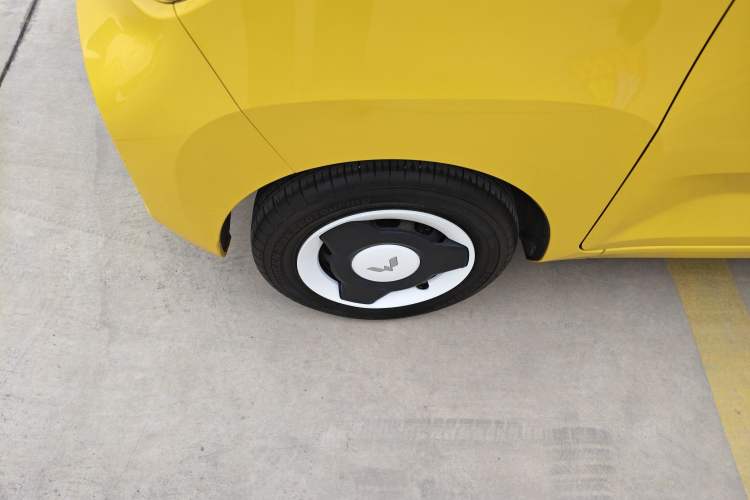 Used Wuling Hongguang MINIEV 2021 Macaron Premium Model – Lithium Iron Phosphate
