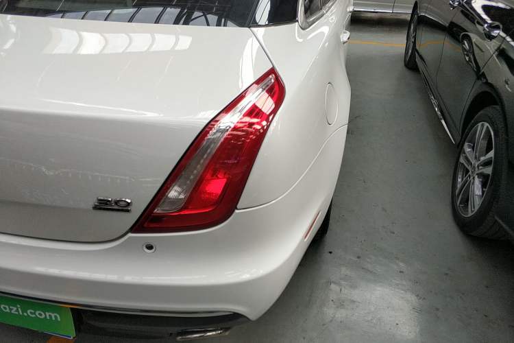 Used Jaguar XJ 2016 XJL 3.0 SC Four-Wheel Drive Panoramic Business Edition