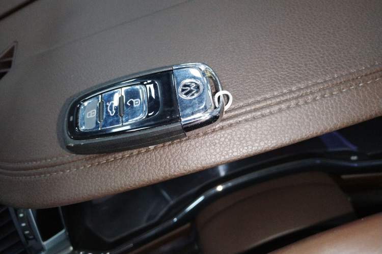 Used Volkswagen Phideon 2021 380TSI Luxury Edition