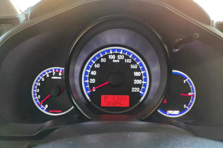 Used Honda Fit 2014 1.5L LX CVT Comfort Model
