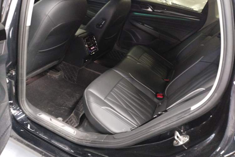 Used Volkswagen Passat 2023 380TSI Flagship Edition