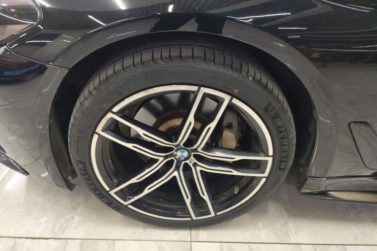 Used BMW 5 Series 2020 530Li Leading Model M Sport Package
