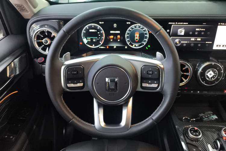 Used Tank 300 2023 City Edition 2.0T—Stylish as Ever