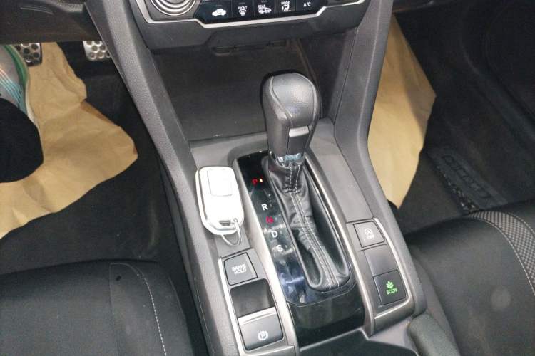 Used Honda Civic 2021 HATCHBACK 220TURBO CVT Trendy Cool Edition