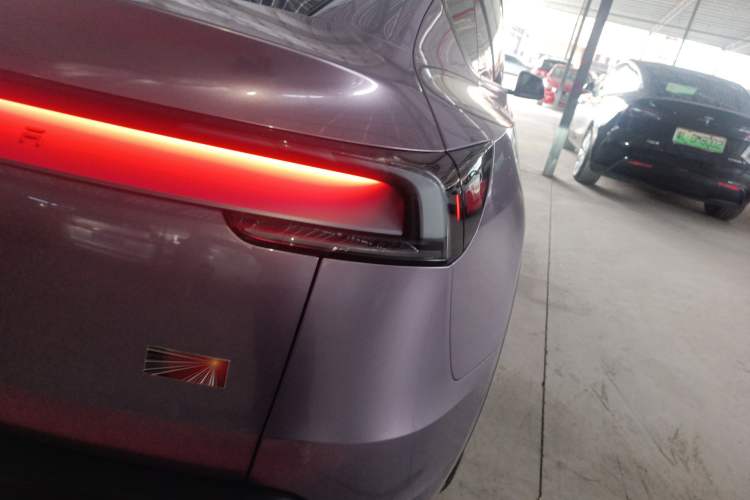 Used Tesla Model Y 2025 Long-Range All-Wheel Drive First Edition
