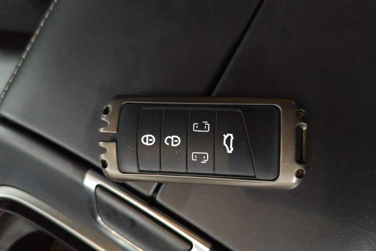 Used GAC Trumpchi M8 2021 Lingxiu Series 390T Deluxe Edition
