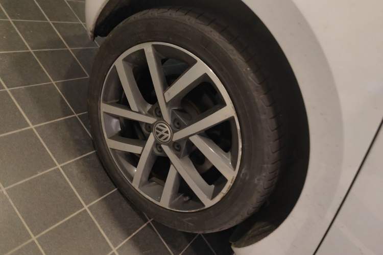 Used Volkswagen Golf 2018 230TSI Automatic Luxury Version