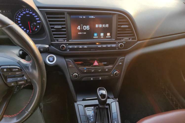 Used Hyundai Elantra 2018 1.4T Dual-Clutch Xuan Dong · Dynamic Edition
