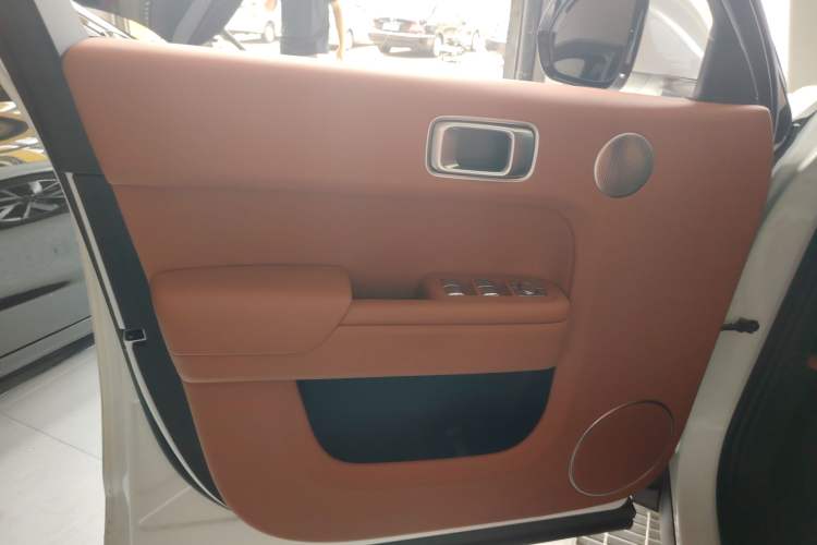 Used Li Auto L7 2023 Pro Model
