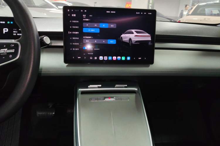 Used Roewe D6 2025 520km Luxury Edition