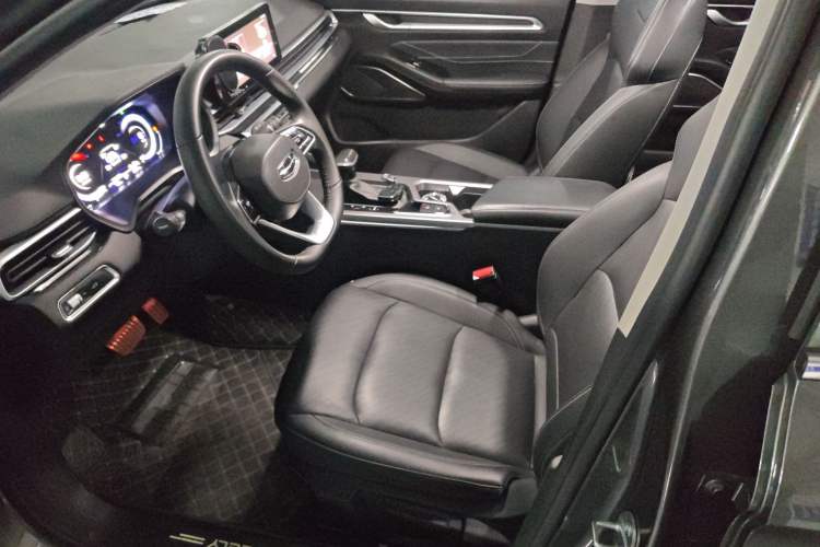 Used Geely Auto Emgrand 2022 4th Generation 1.5L CVT Luxury Model
