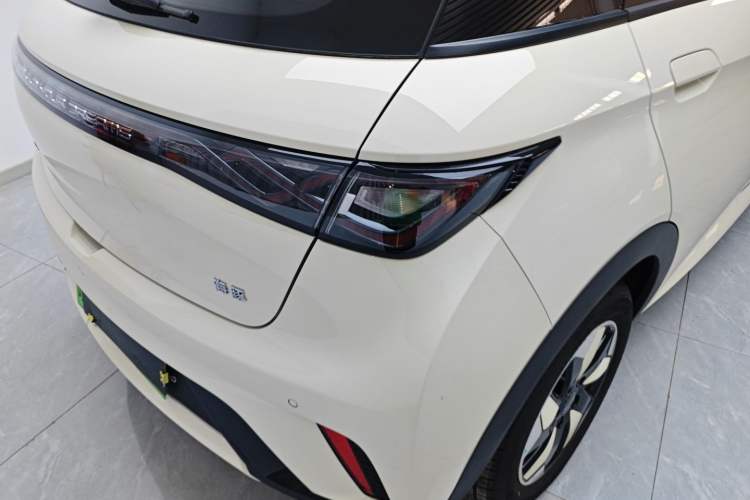 Used BYD Dolphin 2025 420km Free Edition
