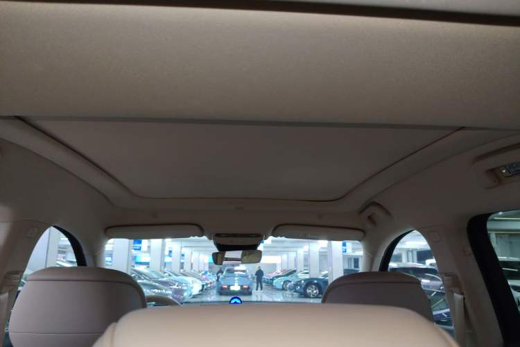 Used Hima AITO M5 2025 Extended-Range Ultra All-Wheel-Drive Version
