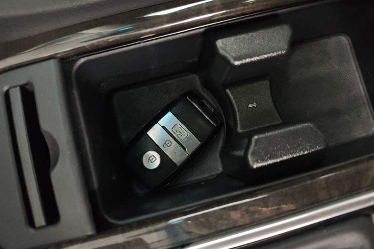 Used Kia K5 2016 1.6T Automatic LUX
