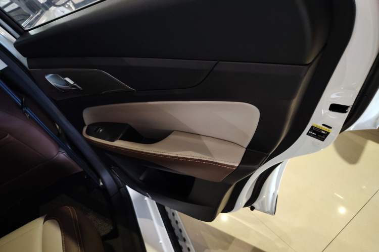 Used HYOSOW S5 2017 1.3T CVT Prestige Edition
