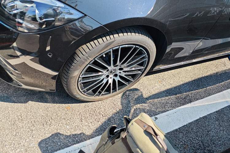 Used Mercedes-Benz C-Class 2023 Second Facelift C 260 L
