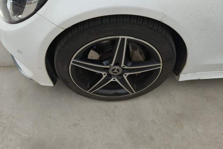 Used Mercedes-Benz C-Class (Import) 2017 Facelift C 200 Coupe