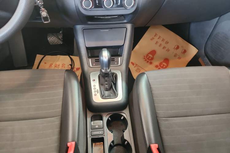 Used Volkswagen Tiguan L 2015 1.8TSI Automatic Two-Wheel Drive Trend Edition
