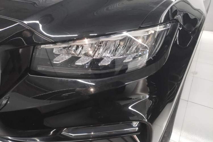 Used Geely Auto Emgrand X7 Sport 2022 1.8TD DCT Zhiya Trim
