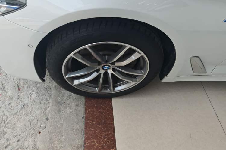 Used BMW 5 Series 2020 525Li M Sport Package
