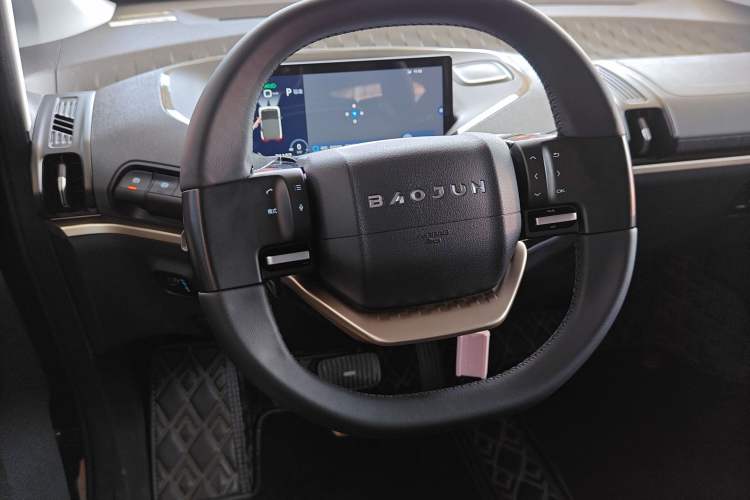 Used Baojun KiWi EV 2021 Artist Model Lithium Iron Phosphate
